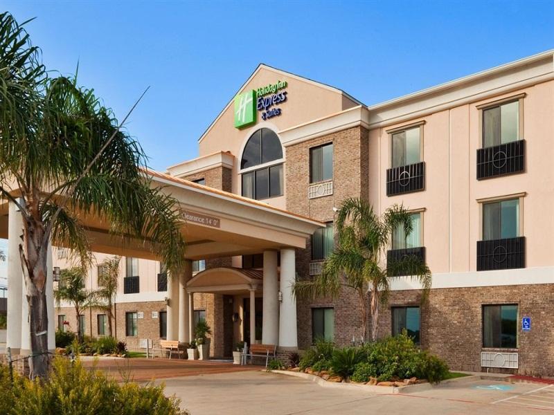 Holiday Inn Express Fairfield By Ihg Exterior foto