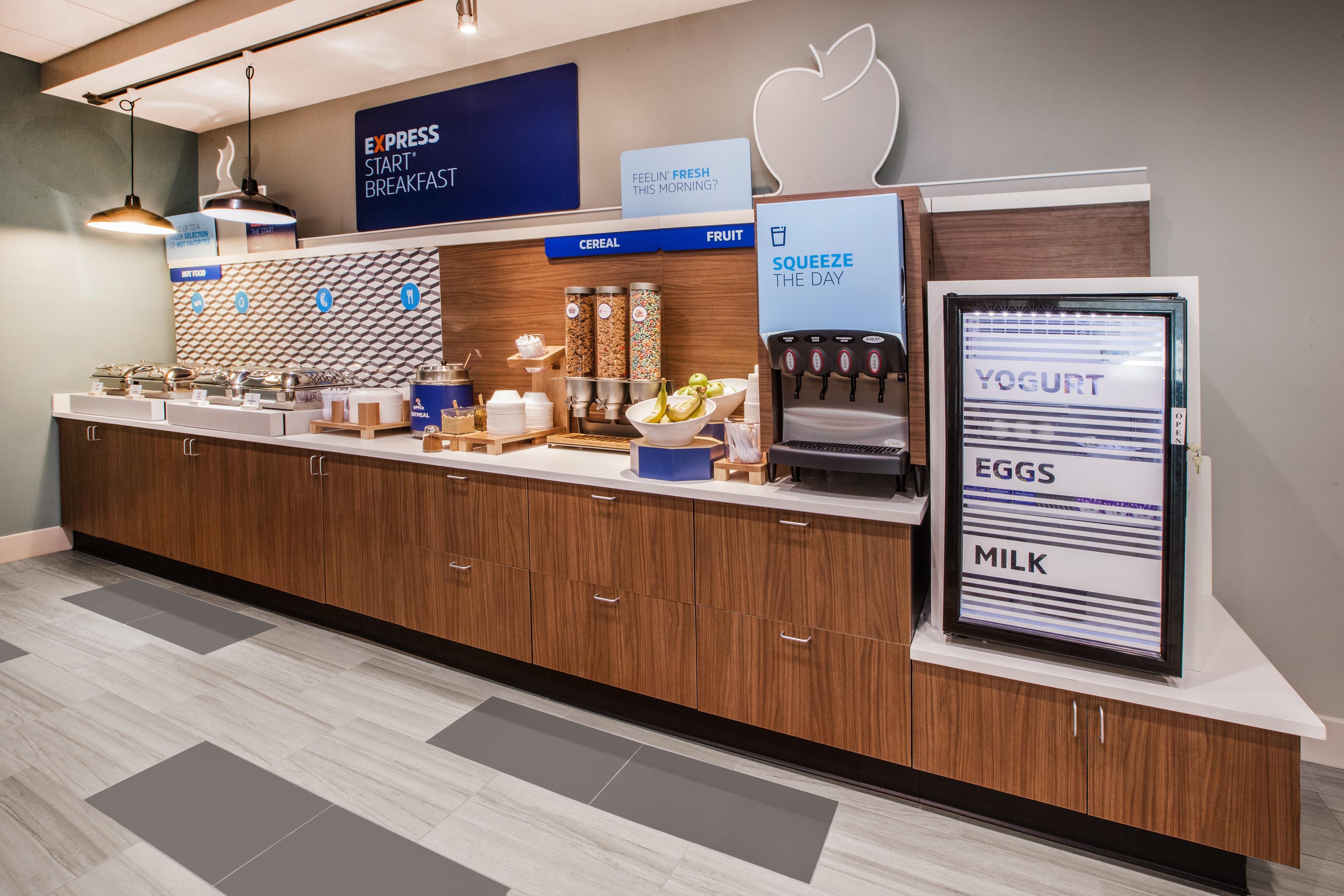 Holiday Inn Express Fairfield By Ihg Exterior foto