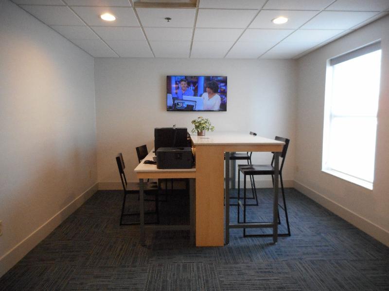 Holiday Inn Express Fairfield By Ihg Exterior foto
